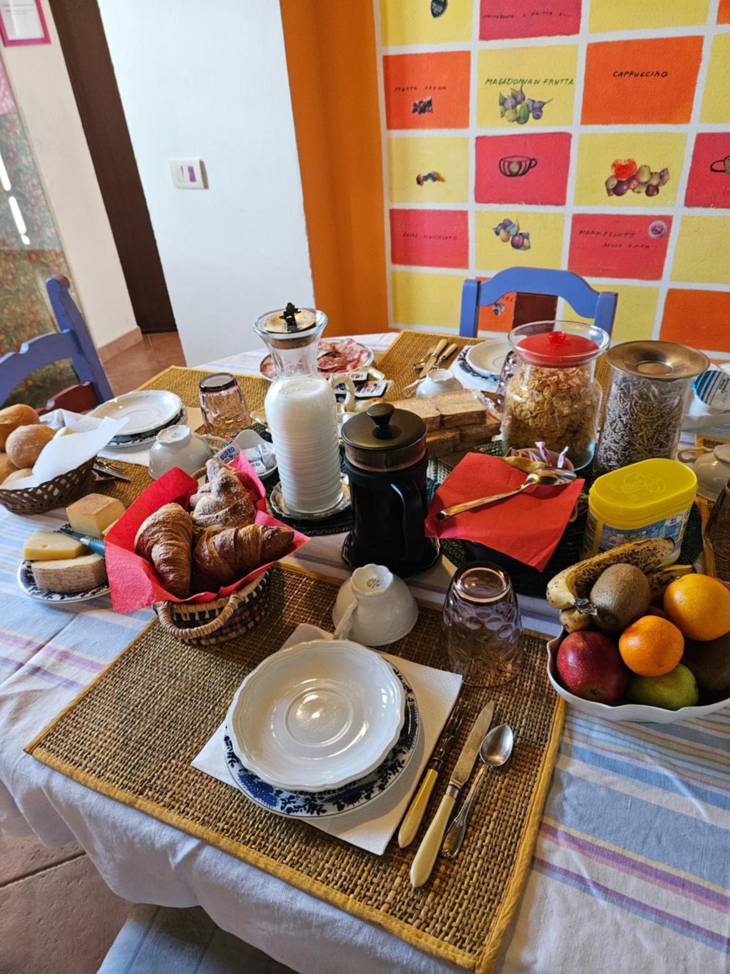 Castello d'Agogna B&B Il Pioppo E La Fonte מראה חיצוני תמונה